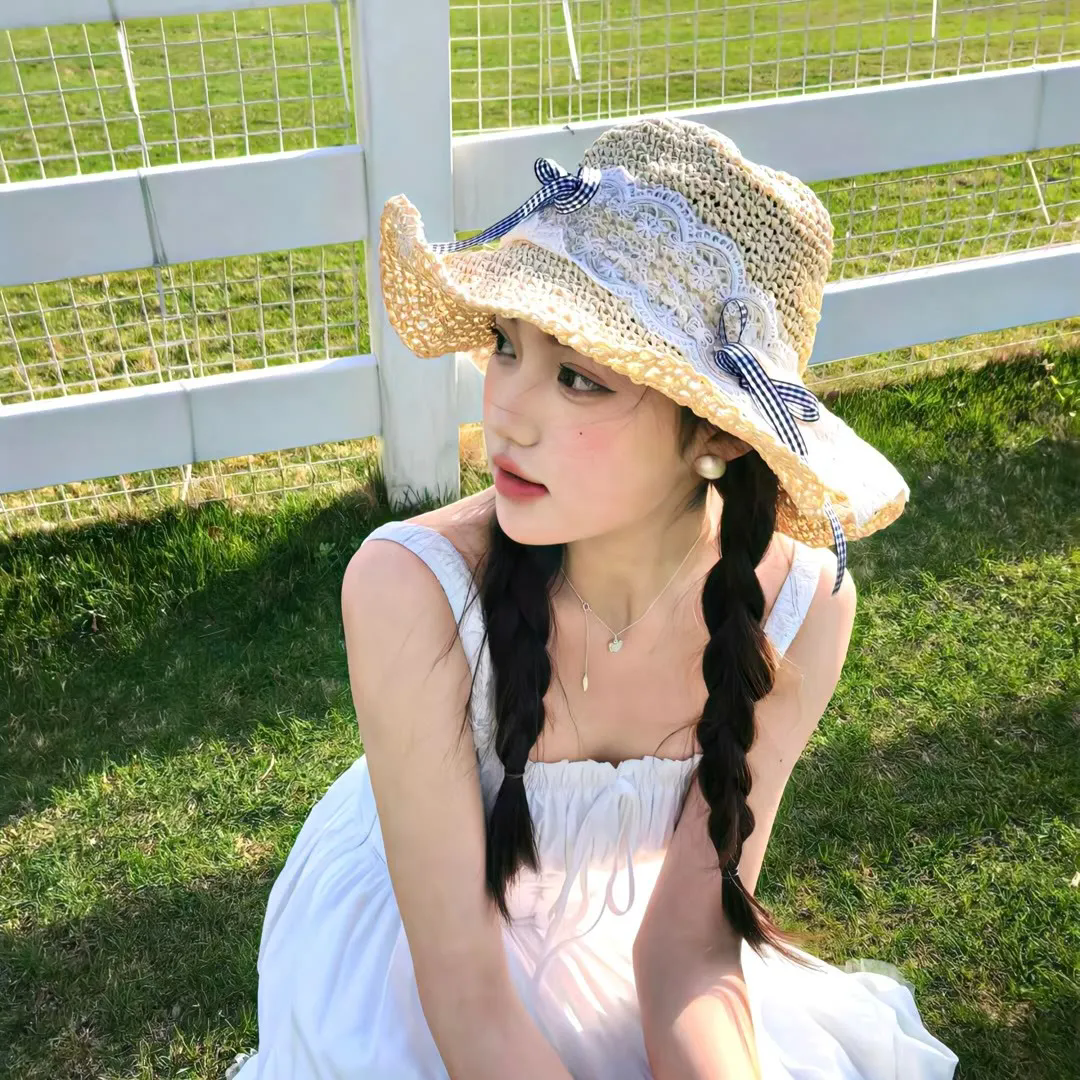 闪婚后，我成为全家福星